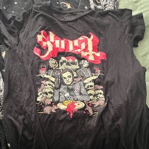 Hot Topic Black and Red Ghost band tee